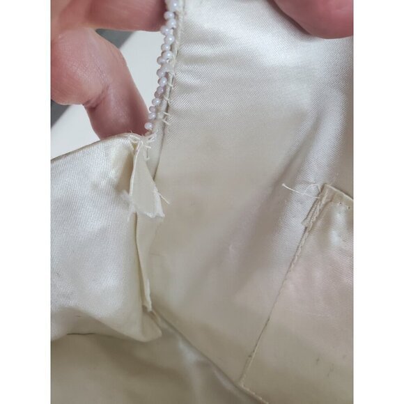 Vtg Handmade Emson Sequin and Beaded Ivory Clutch Made in Hong Kong 9x5 - Picture 10 of 16